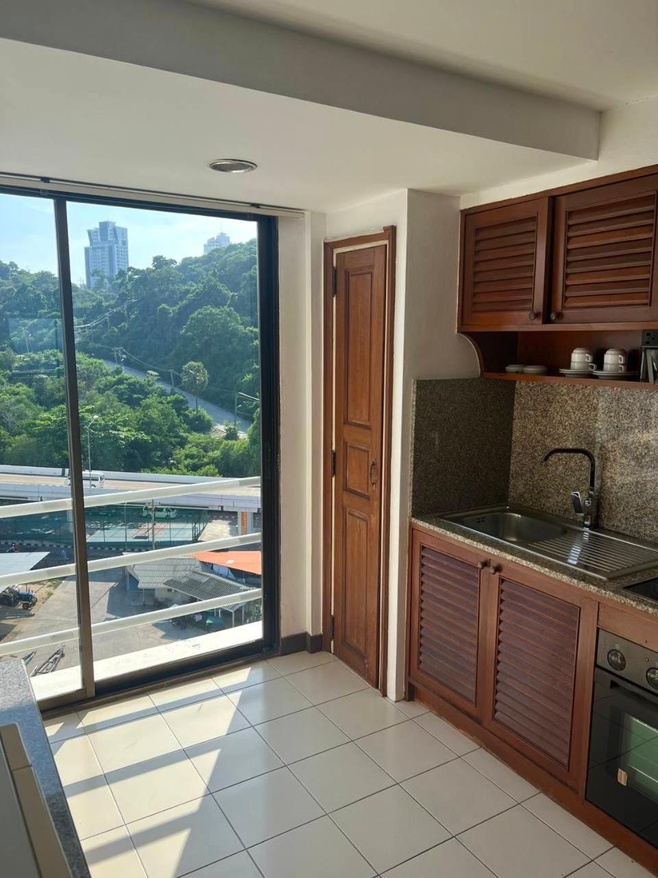 The Monaco Residence 파타야 외부 사진