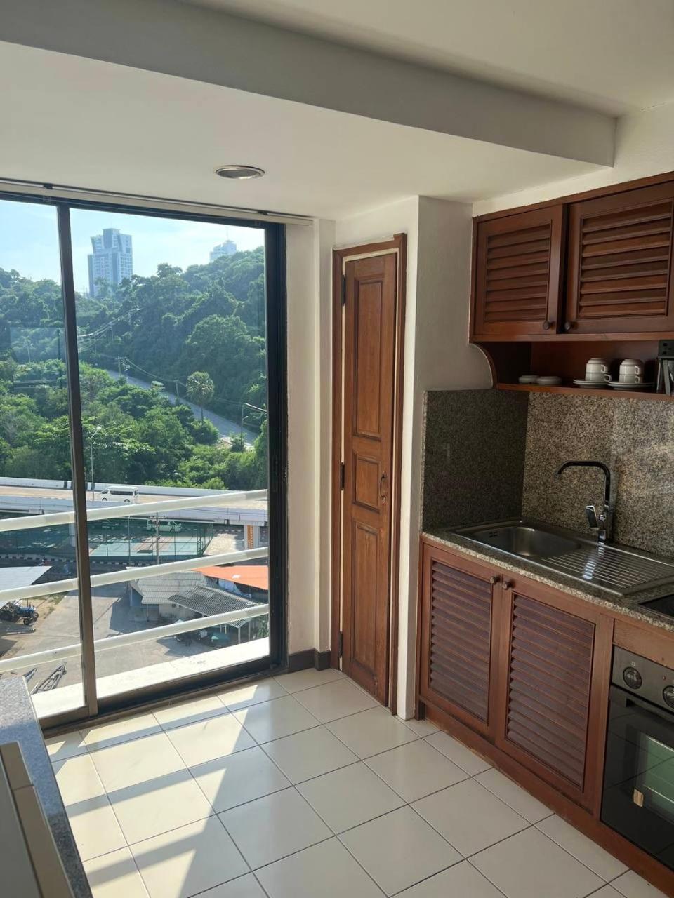 The Monaco Residence 파타야 외부 사진